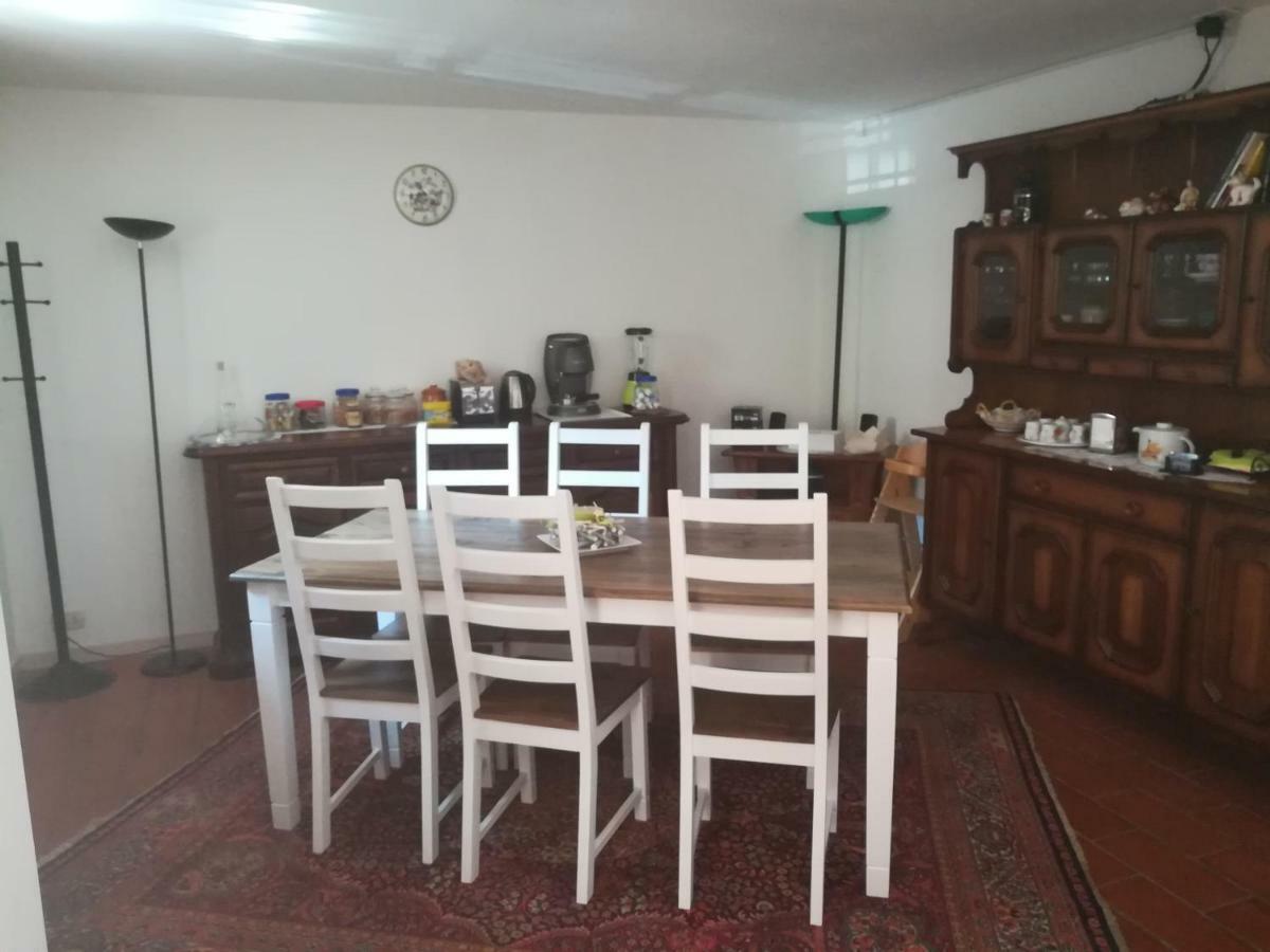 ホテルCasa Di Bice ヴェンゾーネ エクステリア 写真